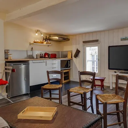 Proche Jardin Public * Bordeaux